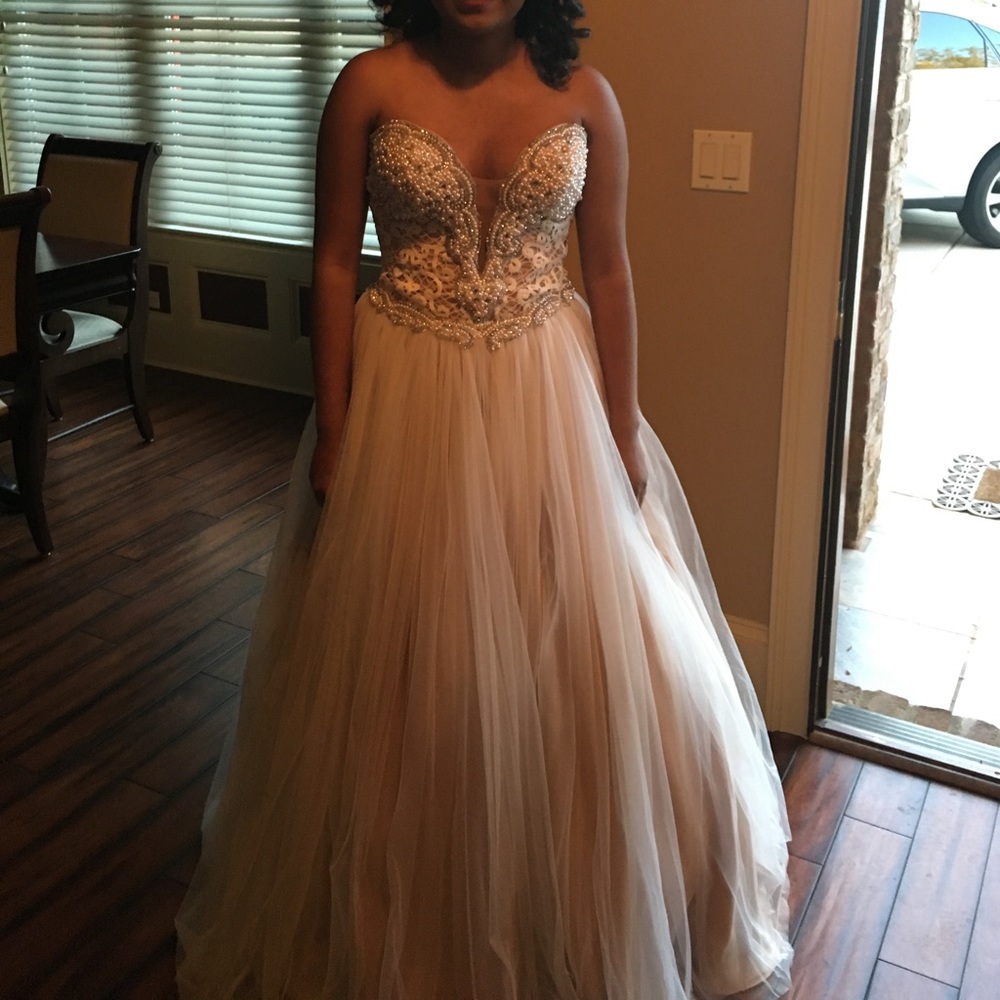 Mac Duggal Strapless Sweetheart Ball Gown